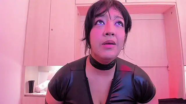Snapshot of VickyRuiz_ chatting on July 19, 12:24 pm VickyRuiz online show from July 19, 12:24 pm