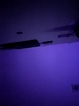 Snapshot of Butterflyann9090 chatting on November 28, 5:40 am Butterflyann9090 online show from November 28, 5:40 am