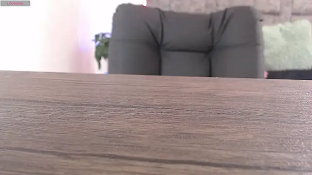 Snapshot of melodydoll chatting on October 31, 1:41 pm melodydoll online show from October 31, 1:41 pm