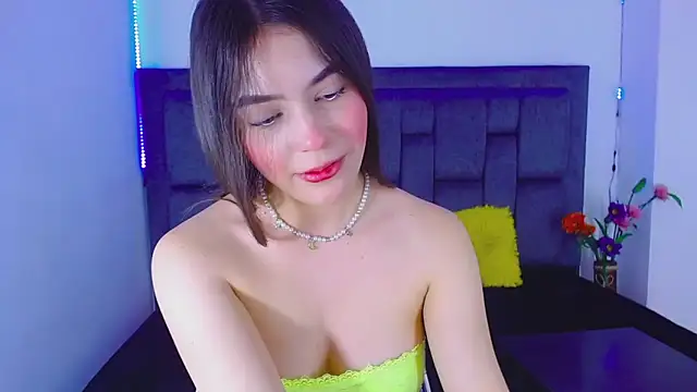Snapshot of melodydoll chatting on October 15, 2:36 pm melodydoll online show from October 15, 2:36 pm