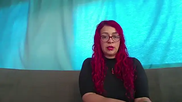 Miss Mirandaa online show from June 9, 9:05 pm