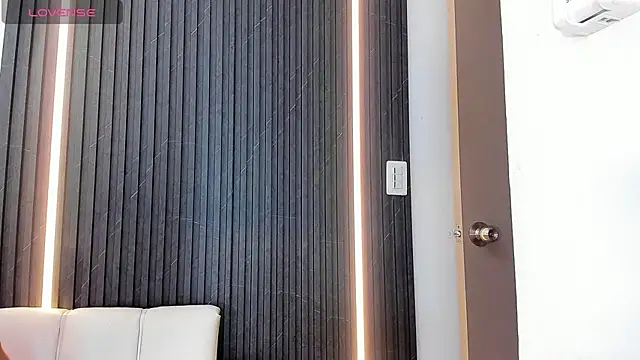 Gabrielaa Miller  online show from October 2, 8:12 pm