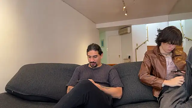 lenruy online show from April 5, 1:29 pm