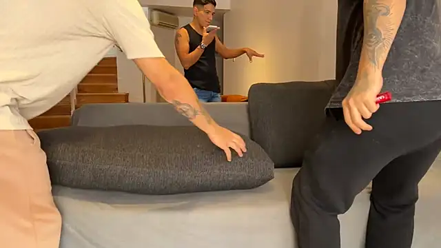 lenruy online show from April 10, 1:29 pm