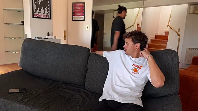 Snapshot of lenruy chatting on November 16, 6:56 pm lenruy online show from November 16, 6:56 pm