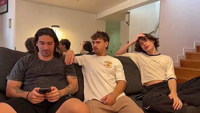 lenruy online show from March 9, 9:29 pm