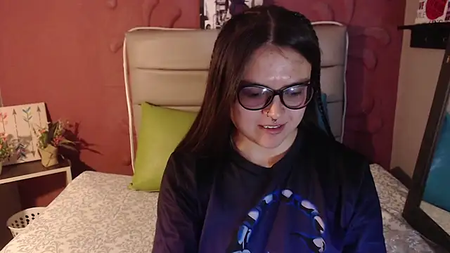 Snapshot of Cailing_Zu chatting on September 22, 7:42 pm Cailing Zu online show from September 22, 7:42 pm