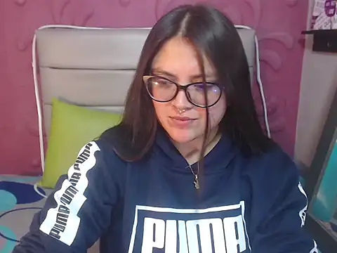 Snapshot of Cailing_Zu chatting on September 30, 7:09 pm Cailing Zu online show from September 30, 7:09 pm