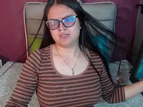 Snapshot of Cailing_Zu chatting on September 23, 7:21 pm Cailing Zu online show from September 23, 7:21 pm