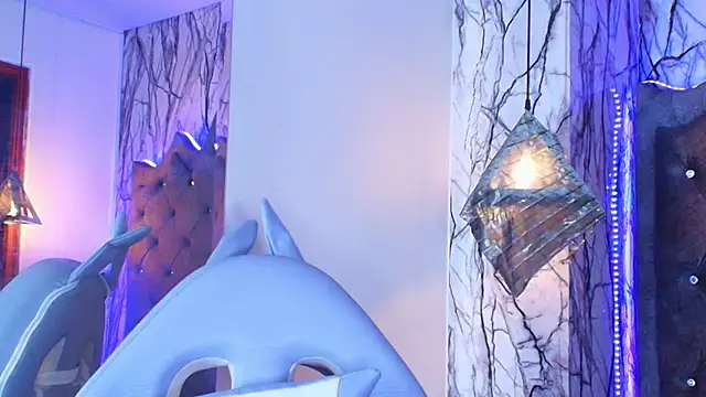 Zami Escobar of online show from March 19, 6:30 pm