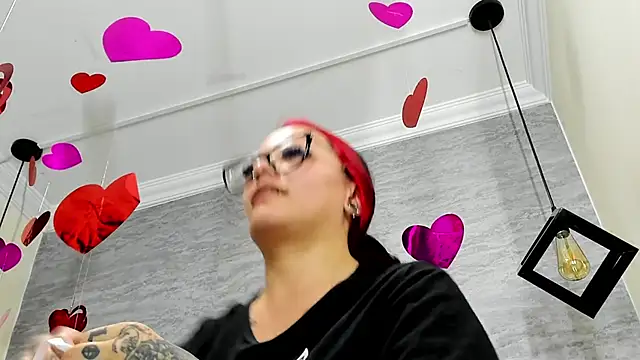 Snapshot of Zami_Escobar_of chatting on February 13, 5:57 pm Zami Escobar of online show from February 13, 5:57 pm