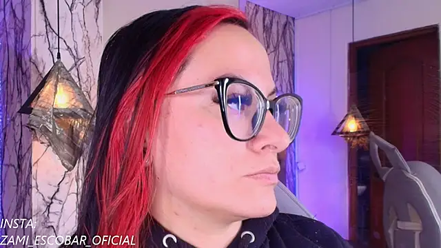 Snapshot of Zami_Escobar_of chatting on February 23, 9:48 pm Zami Escobar of online show from February 23, 9:48 pm