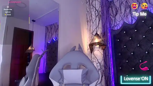 Zami Escobar of online show from March 27, 5:25 pm