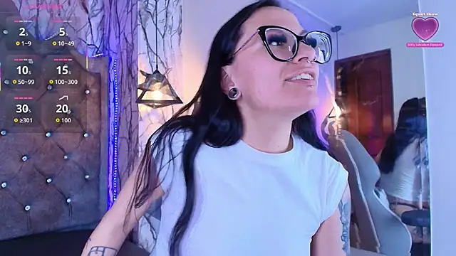 Snapshot of Zami_Escobar_of chatting on December 14, 5:51 pm Zami Escobar of online show from December 14, 5:51 pm