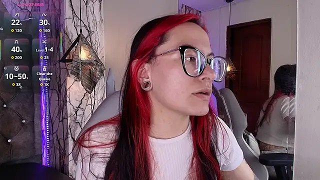 Zami Escobar of online show from March 4, 4:59 pm