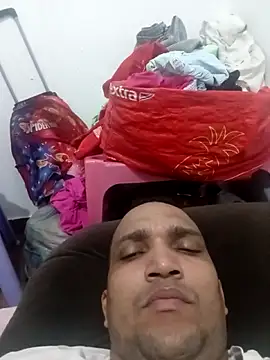 Snapshot of Snoopreto42 chatting on February 27, 9:58 pm Snoopreto42 online show from February 27, 9:58 pm