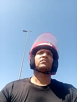 Snoopreto42 online show from March 22, 1:01 pm