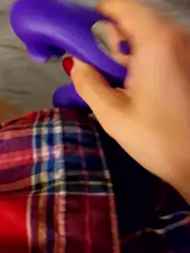 Snapshot of sexesensuellesansinterdit chatting on October 28, 10:41 pm sexesensuellesansinterdit online show from October 28, 10:41 pm