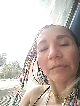 Snapshot of Ms_lunaRose chatting on October 11, 9:16 pm Ms lunaRose online show from October 11, 9:16 pm