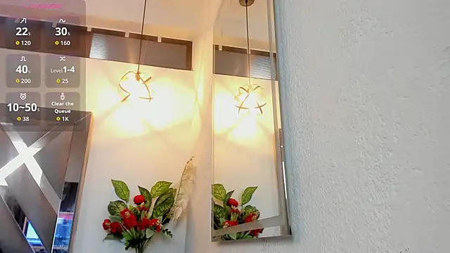 Candy Hott7 online show from November 10, 8:03 pm