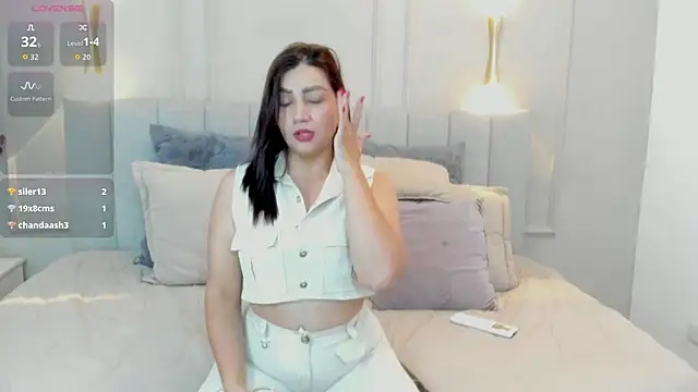 victoria bourne online show from March 26, 7:12 pm