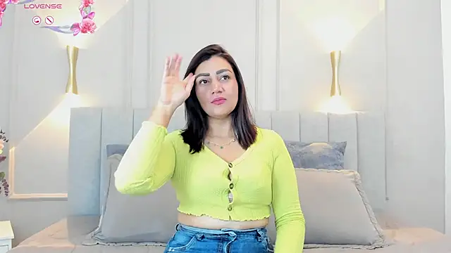 victoria bourne online show from October 25, 7:14 pm