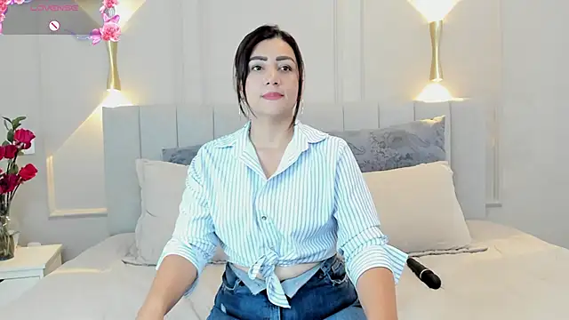 victoria bourne online show from October 16, 7:44 pm