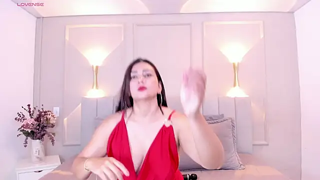 victoria bourne online show from February 7, 7:11 pm