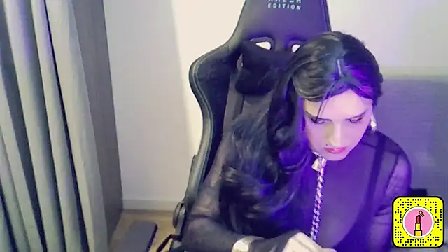 Morgane818181 online show from May 16, 7:02 pm