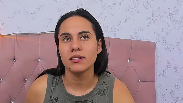 Maddy-Johnson- online show from September 18, 1:47 pm