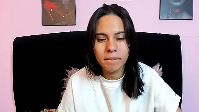 Maddy-Johnson- online show from September 30, 9:04 am