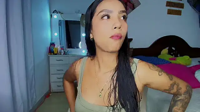 Snapshot of mia_yireth chatting on October 16, 1:36 am mia yireth online show from October 16, 1:36 am
