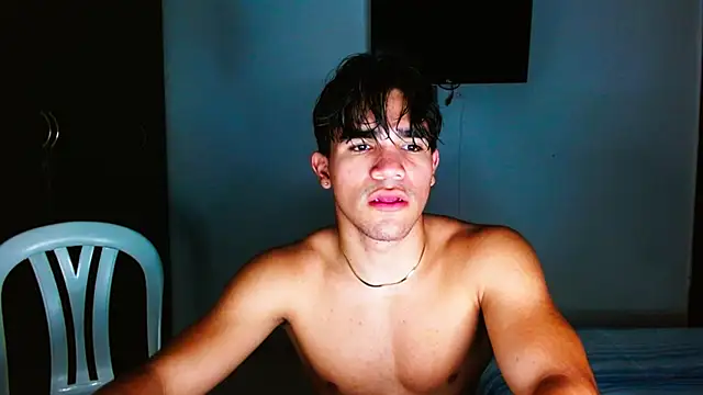 Snapshot of babysebasxxx chatting on October 15, 3:38 am babysebasxxx online show from October 15, 3:38 am