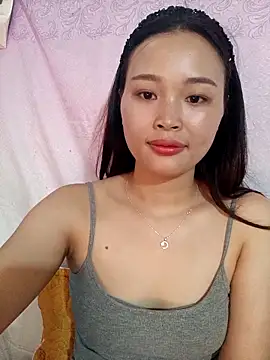 Snapshot of Lili_lovely chatting on September 21, 2:39 am Lili lovely online show from September 21, 2:39 am