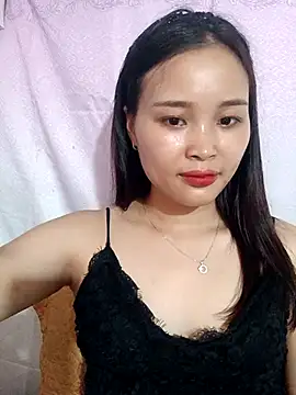 Snapshot of Lili_lovely chatting on September 22, 3:12 am Lili lovely online show from September 22, 3:12 am