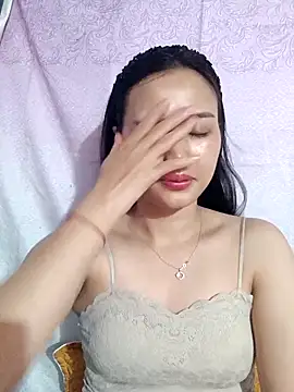 Snapshot of Lili_lovely chatting on October 2, 7:45 am Lili lovely online show from October 2, 7:45 am