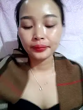 Snapshot of Lili_lovely chatting on November 15, 1:09 am Lili lovely online show from November 15, 1:09 am