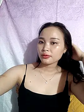Snapshot of Lili_lovely chatting on September 29, 1:45 am Lili lovely online show from September 29, 1:45 am