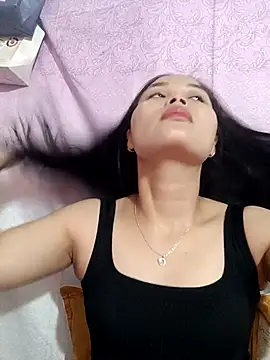 Snapshot of Lili_lovely chatting on October 26, 1:17 am Lili lovely online show from October 26, 1:17 am