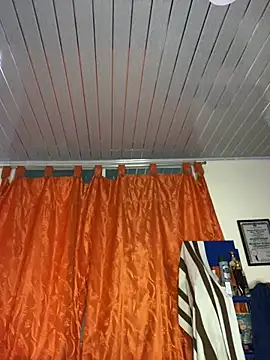 Nezuko-uWux online show from November 7, 6:51 am