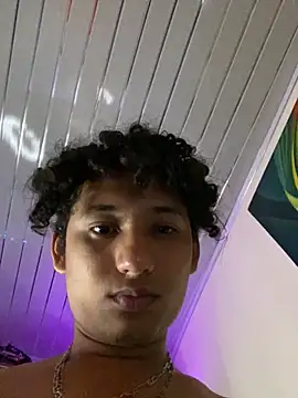 Nezuko-uWux online show from October 24, 6:23 am