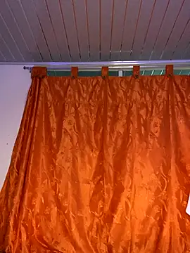 Nezuko-uWux online show from November 14, 6:06 am