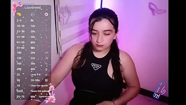 DanniG2000  online show from November 12, 2:04 am