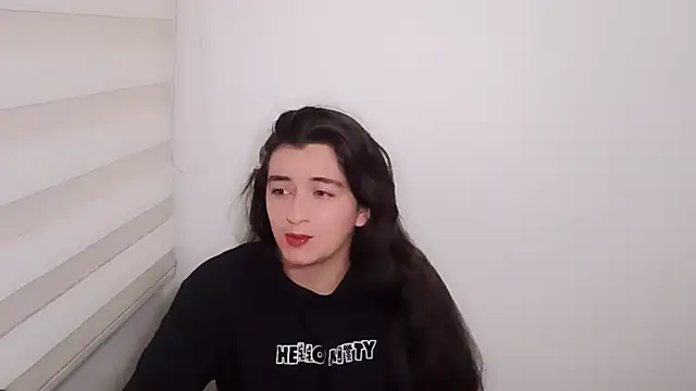 DanniG2000  online show from October 4, 3:30 am