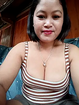 maycuc123 online show from October 11, 12:55 am
