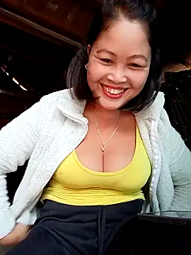 maycuc123 online show from December 23, 2:22 am