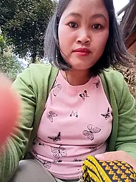 maycuc123 online show from December 21, 2:03 am