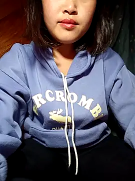 maycuc123 online show from January 15, 1:31 am