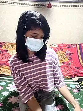 Snapshot of emali_baba chatting on October 3, 4:14 am emali baba online show from October 3, 4:14 am