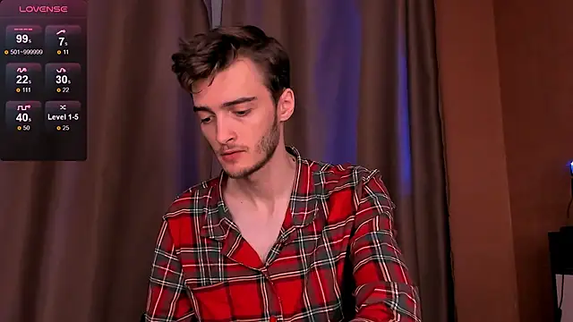 spider    man online show from October 24, 12:04 pm